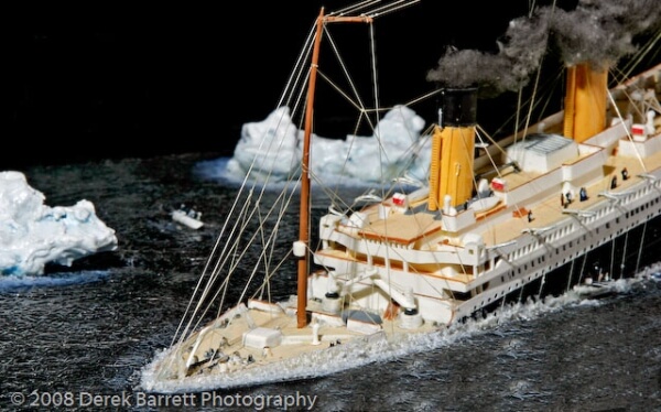 a boat sinking Titanic life jacket